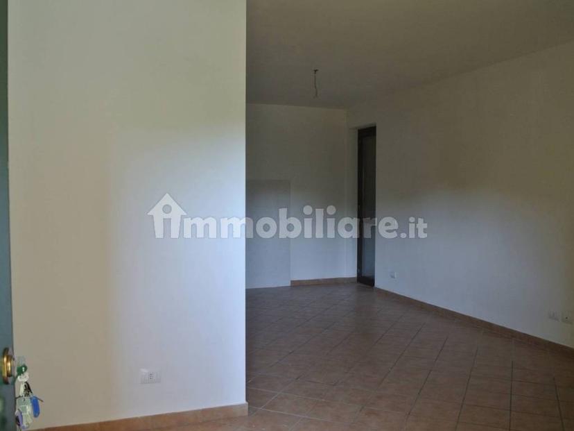 Trilocale via Roma, Labico
