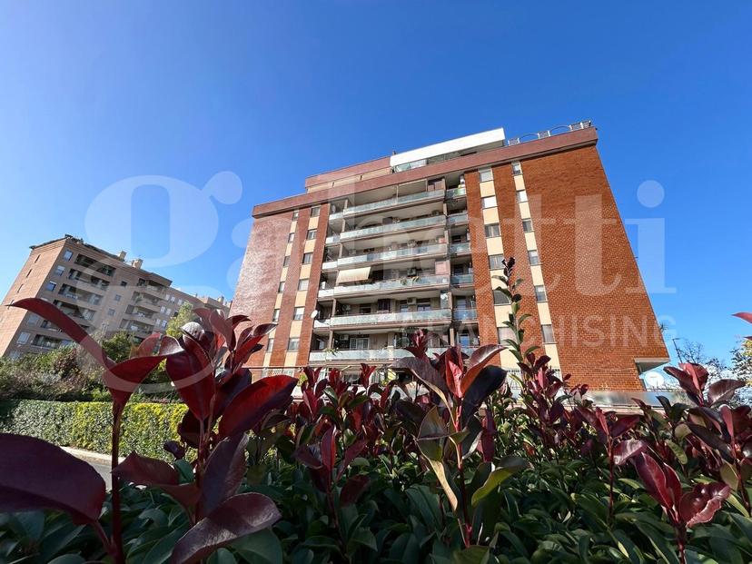 Quadrilocale in Via di Decima 256, Roma