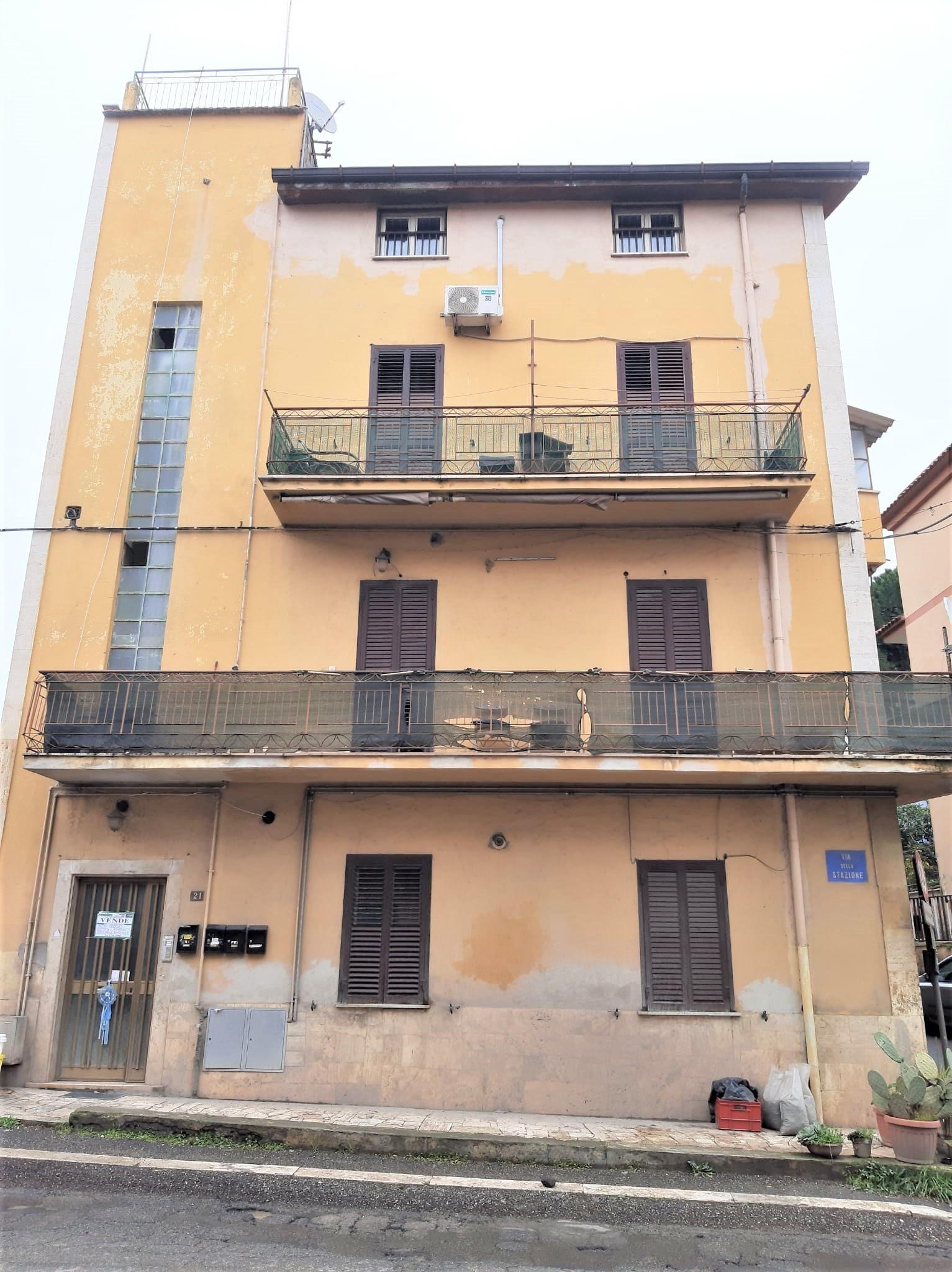 Casa indipendente in Via della Stazione , Marcellina