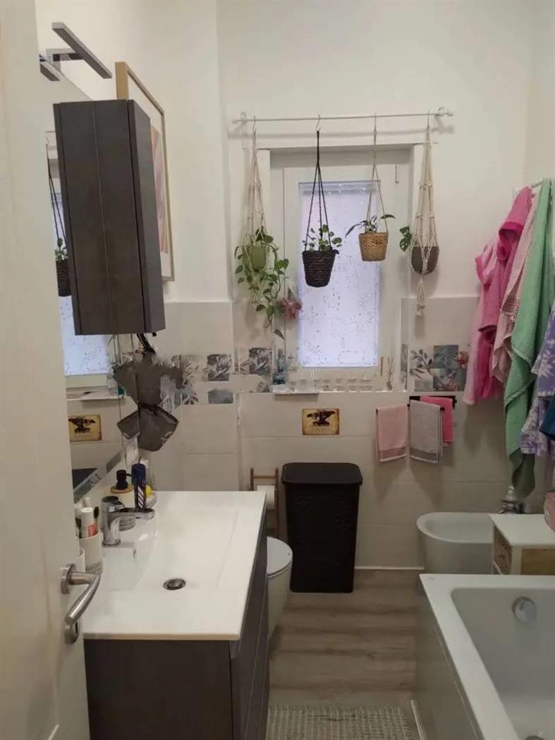 Quadrilocale in vendita, Via Umberto Grosso, Roma