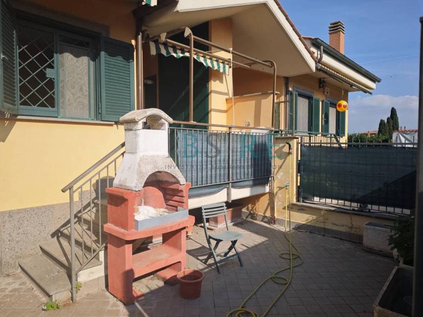 Vendita villa a schiera Via di Spregamore Roma (RM)