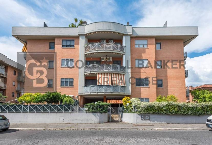 Vendita appartamento Viale Attilio Bertolucci 36 Roma (RM)