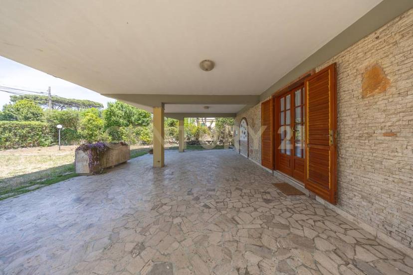 Vendita villa singola Via Arno 36 Anzio (RM)