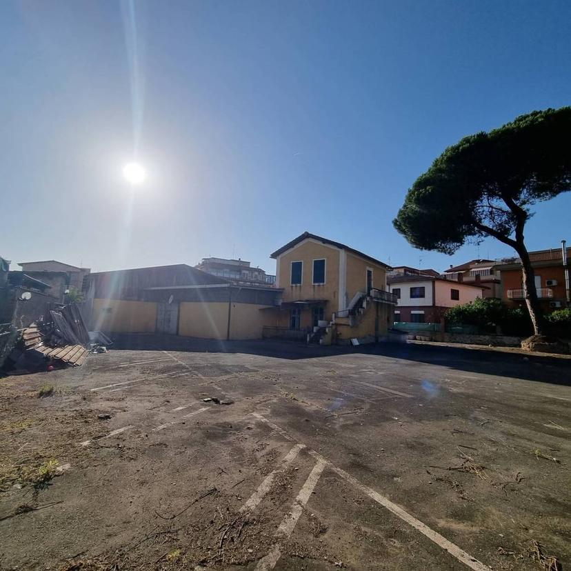 Vendita appartamento via ortipoli Roma (RM)