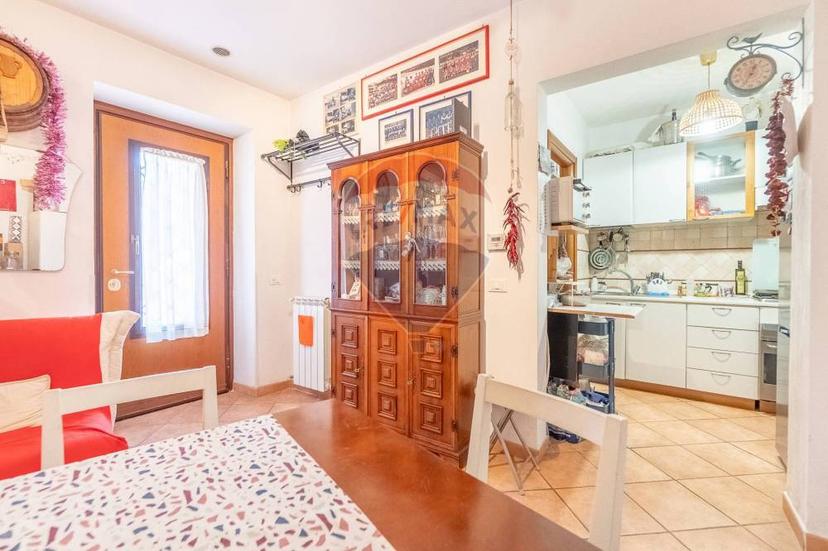 Vendita appartamento Via degli Angeli 34 Roma (RM)