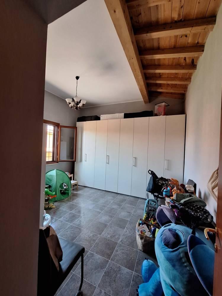Vendita villa a schiera Via Tonica Facchinaccia 8 Rignano Flaminio (RM)