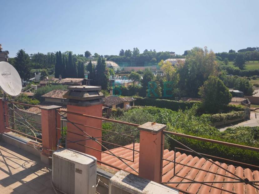Vendita appartamento Vicolo Silvestri Roma (RM)