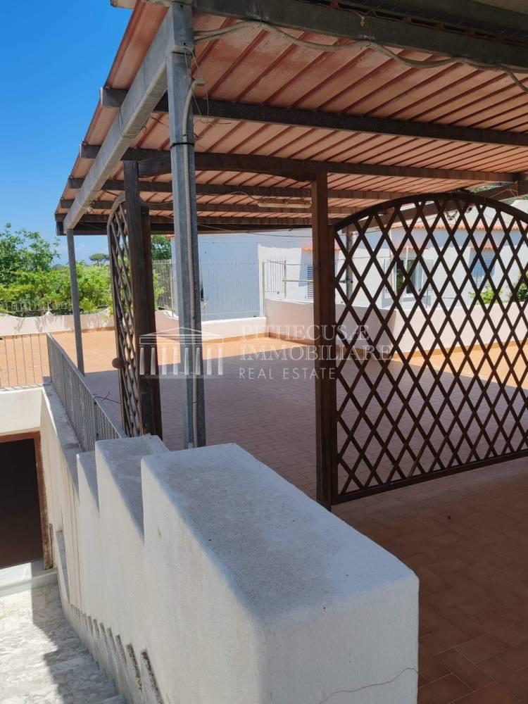 Vendita Casa Bi/Trifamiliare Via traversa Baiola Forio (NA) — foto 3 di 14